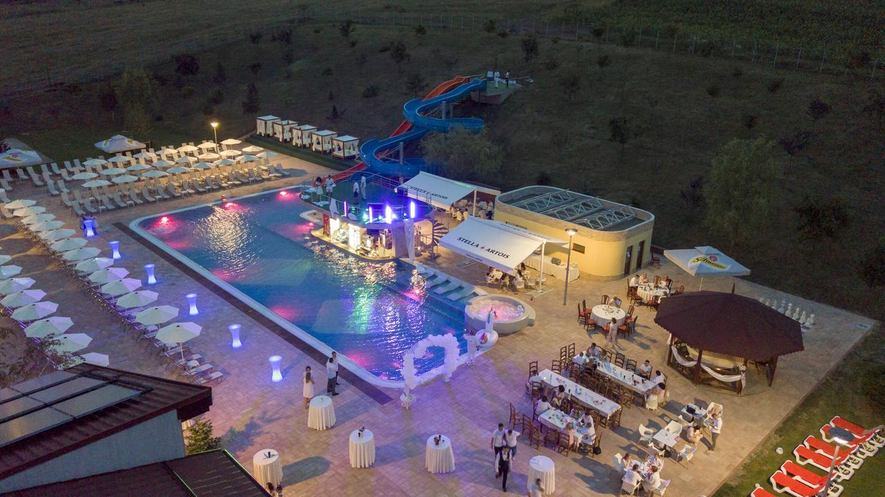 Hotel Astoria Алба Юлия Екстериор снимка